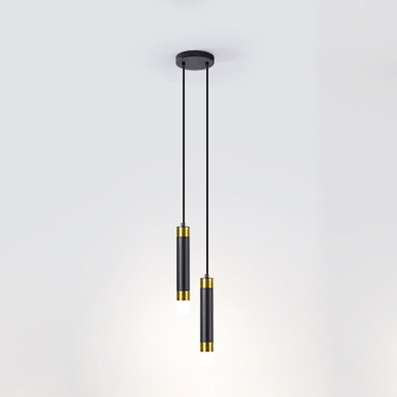 Lumière suspendue métallique