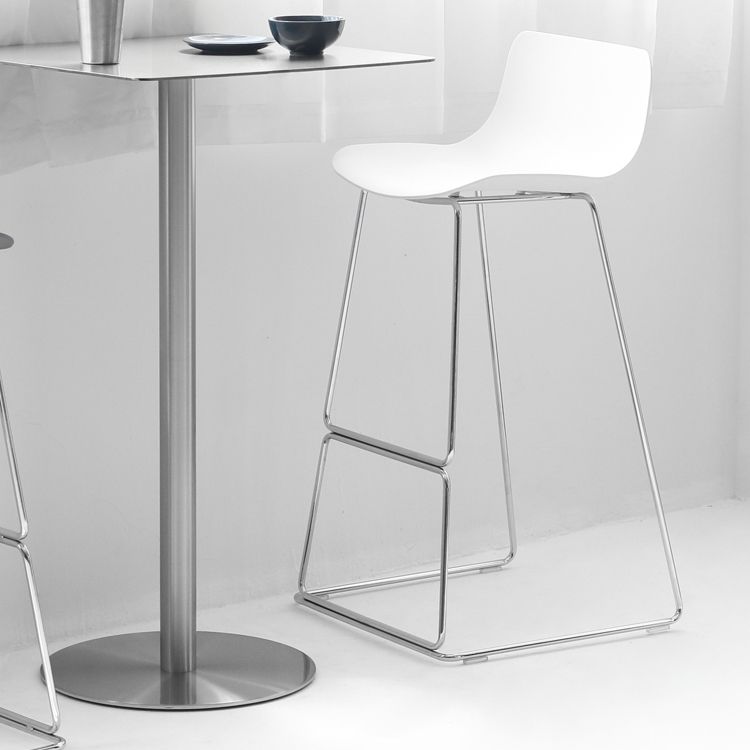 Contemporary Style Bar Stool Plastic Counter Bar Stool with Metal Legs for Home