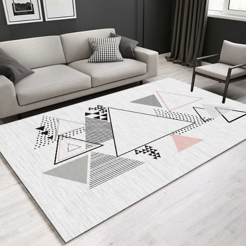 Lovely Multi Color Triangle Rug Synthetics Modern Area Carpet Machine Washable Rug for Living Room