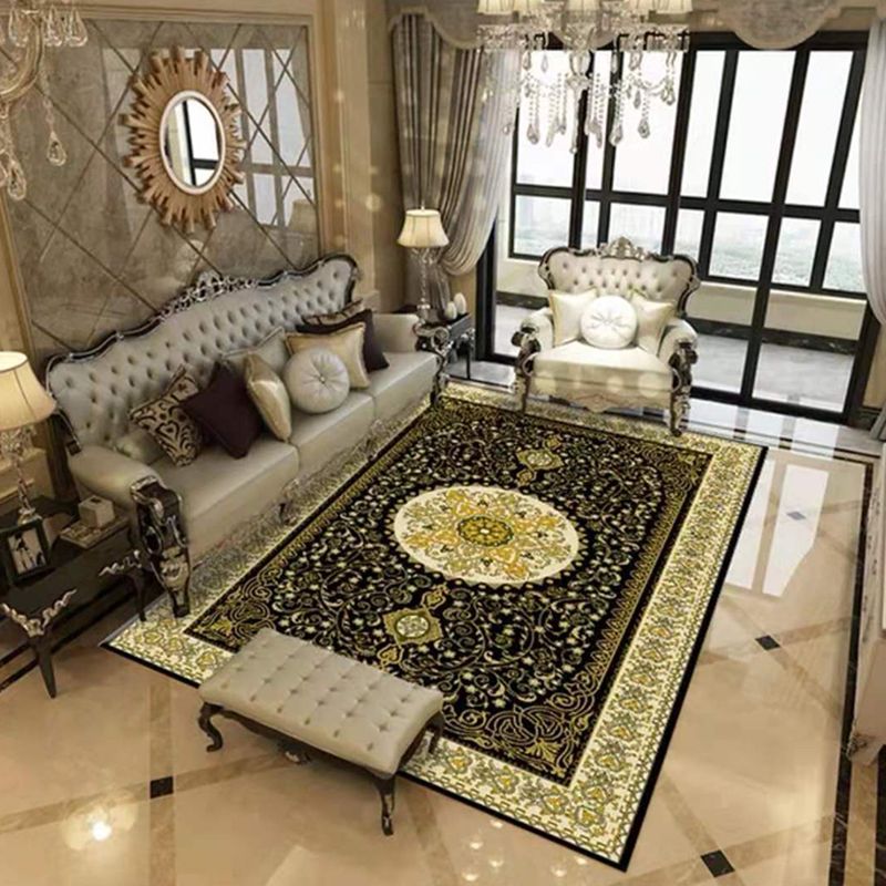 Wine Red Graphic Rug Polyester Luxury Rug Stain Resistant Rug for Drawing Room
