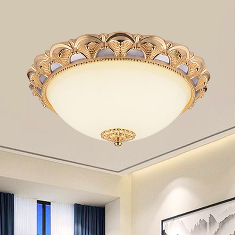 14 "/16" W LED Flushmount Lighting Classic Style Cloche Opaline Glass Massimale Light Fixture in Gold
