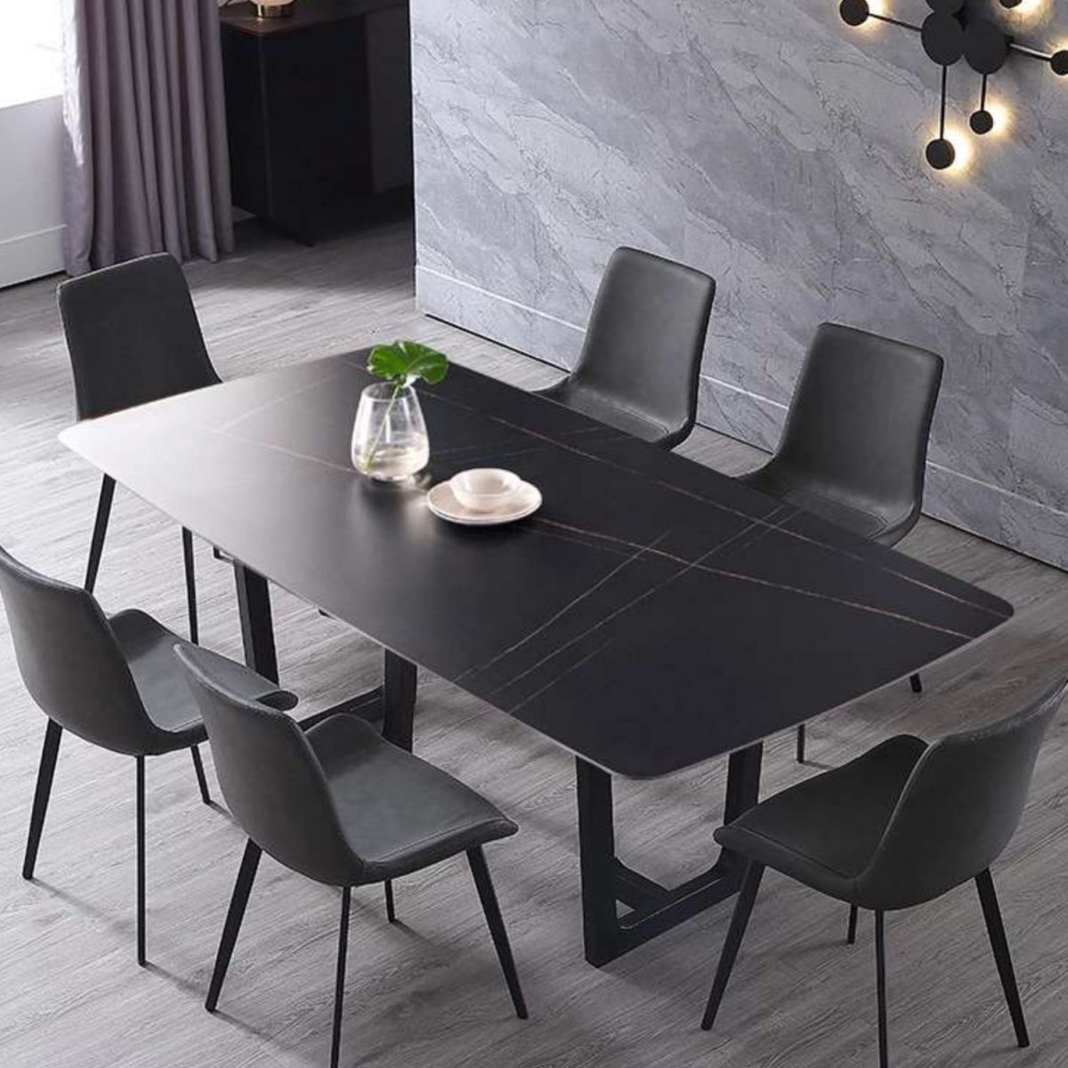 Sillas de comedor sin brazos de cuero tapizadas, sillas laterales con respaldo sólido con patas de metal