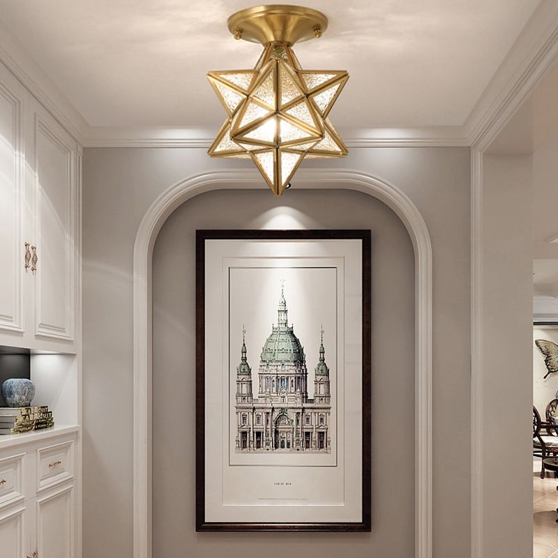 Plafonnier étoile en cuivre à montage encastré d'intérieur de luxe colonial avec abat-jour en verre