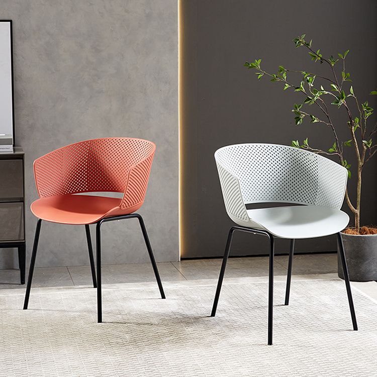 Comedor de metal Silla moderna Silla de comedor con respaldo abierto y brazo