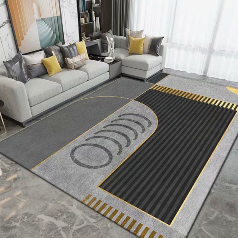 Dark Grey Carpet Poyester Graphic Carpet Washable Carpet for Home Decoration