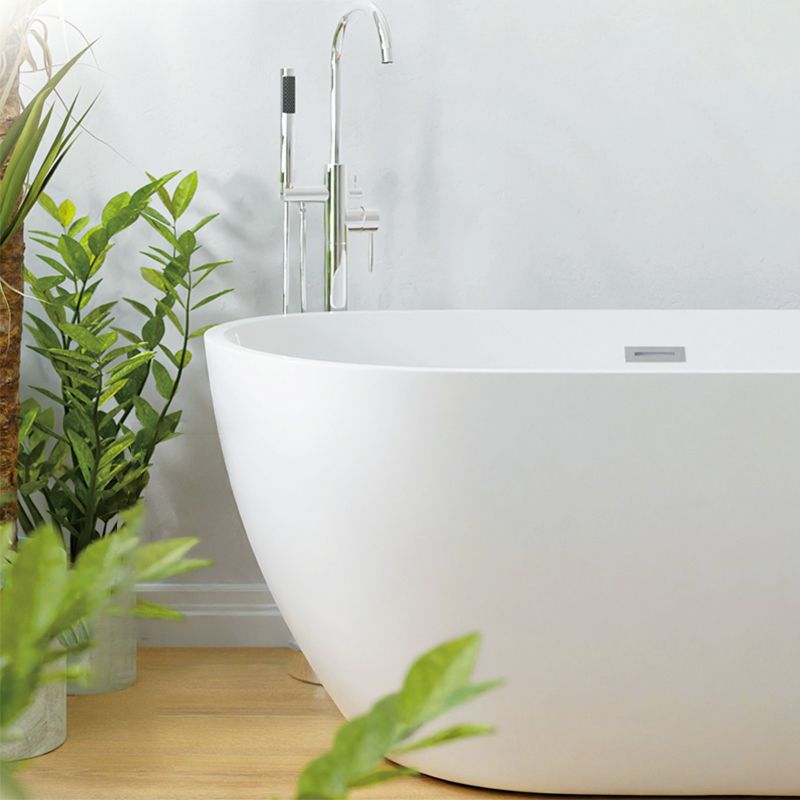 White Oval Bathtub with Drain Acrylic Soaking Freestanding Tub