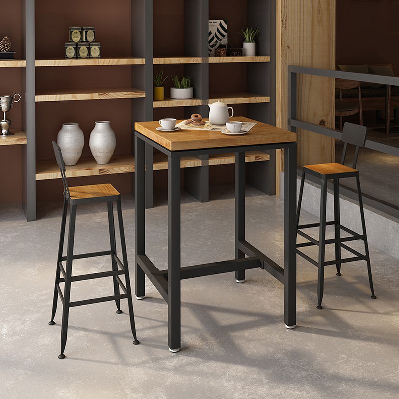 Industrial Wood Indoor Pub Bar Table Black Iron Bar Dining Table with 4-Prong Pedestal