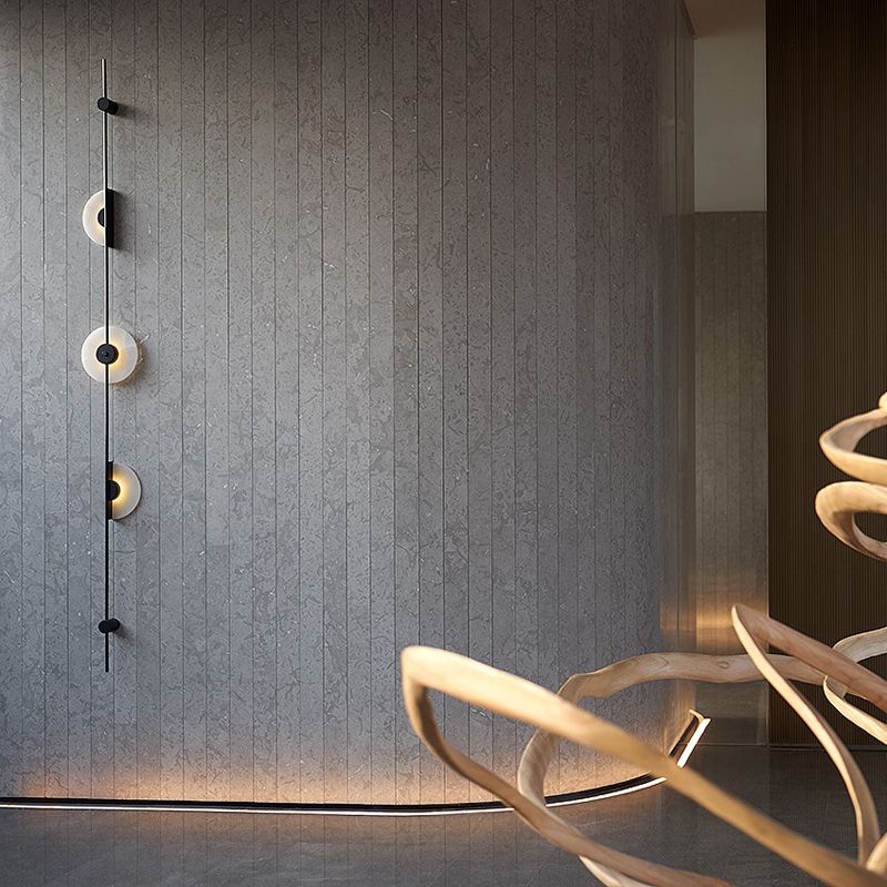 Matte Black Strip Shaped Sconce Minimalist Metal LED Wall Mounted Lamp for Hallway