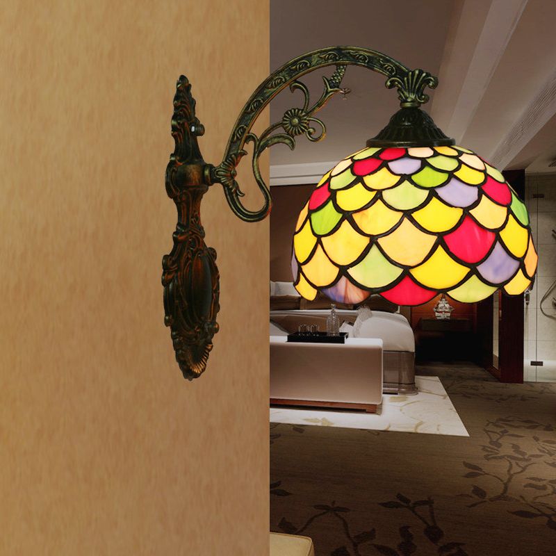 Fishscale Stained Art Glass Wall Lamp Tiffany 1 Bulb Brass Wall Sconce Light with Curved Arm