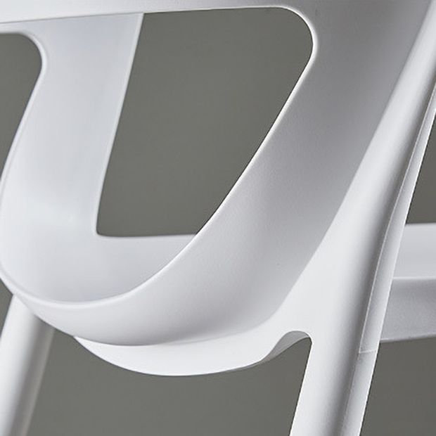 Moderne eet- en accentstoelen indoor-outdoor plastic open achterkant stoel