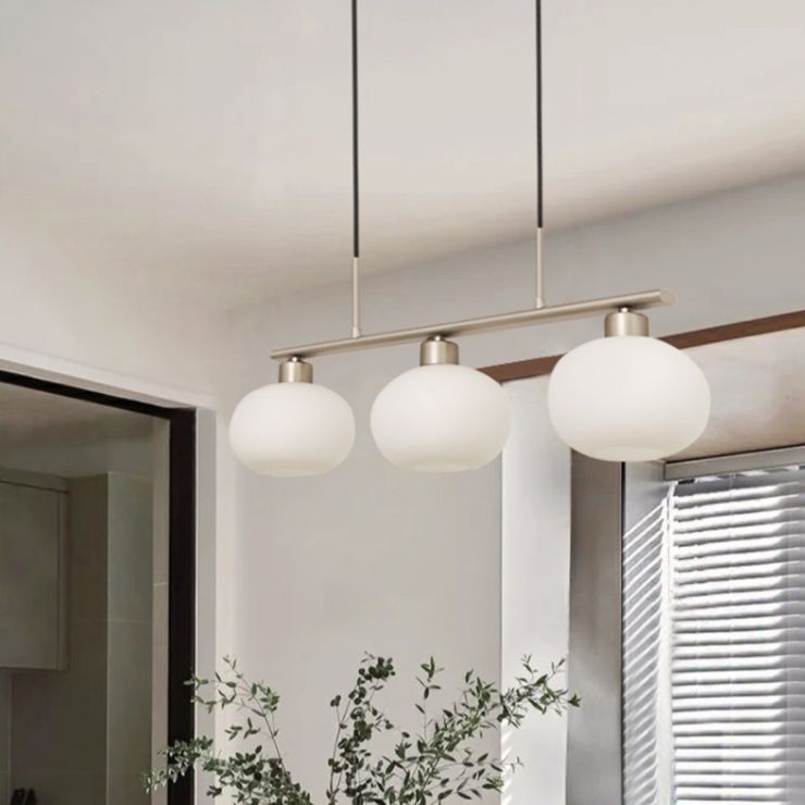 Loues de lustre de l'île moderne