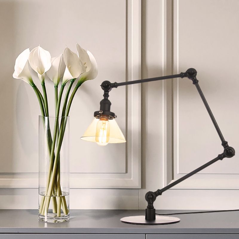 Table conique de style industriel clair Ambre / verre transparent et métal 1 lampe de table de chambre à coucher légère avec bras réglable en noir / laiton