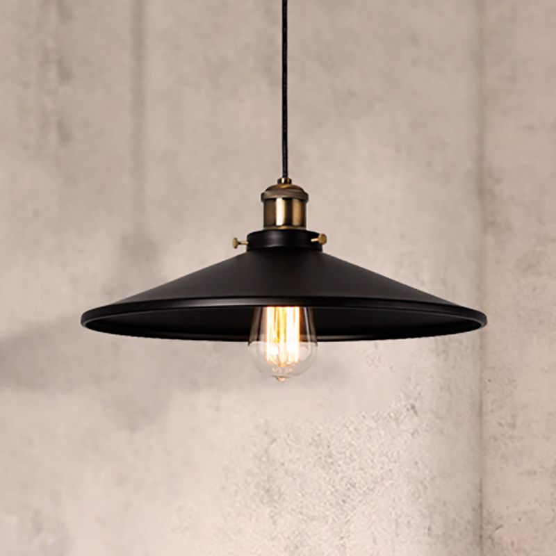 Loft Stylish Saucer Pendant Ceiling Light 8.5"/10" Diameter 1 Head Metallic Hanging Lamp in Black for Foyer