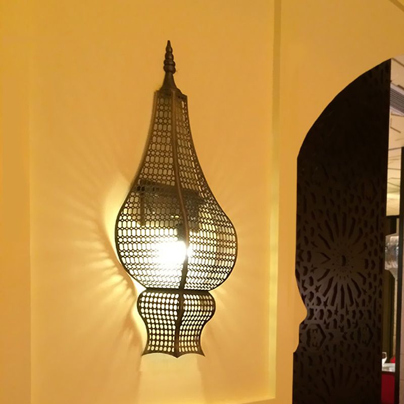 Halve vaas gang wandverlichting vintage metalen gaas 1-kops messing afwerking Arabische schans
