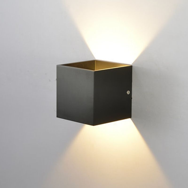 Square Shape Wall Sconce Modern Style Metal 2 Lights Sconce Lamp