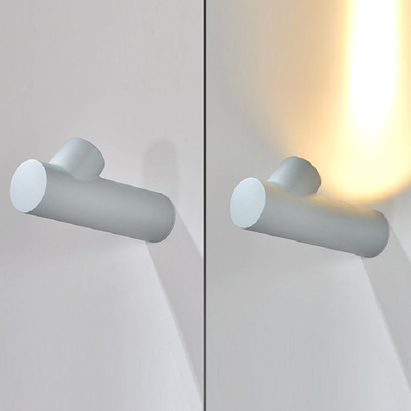 Modernism Style Single Wall Mounted Sconce Unique Wall Light in Black/White Finish