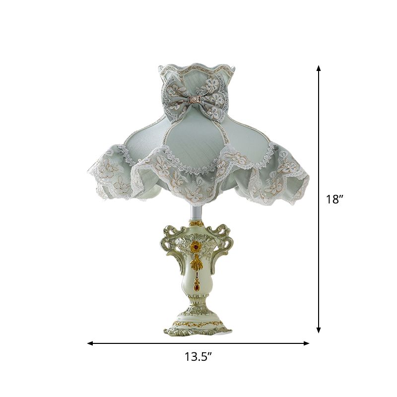 Luce da tavolo notturno in tessuto arruffato stile pastorale 1-bulba luce blu per ragazze camera da letto