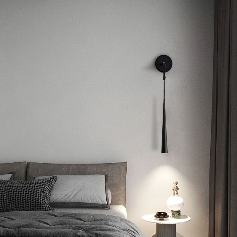 Modern Creative LED Wall Light Metal Geometric Wall Lamp in Black
