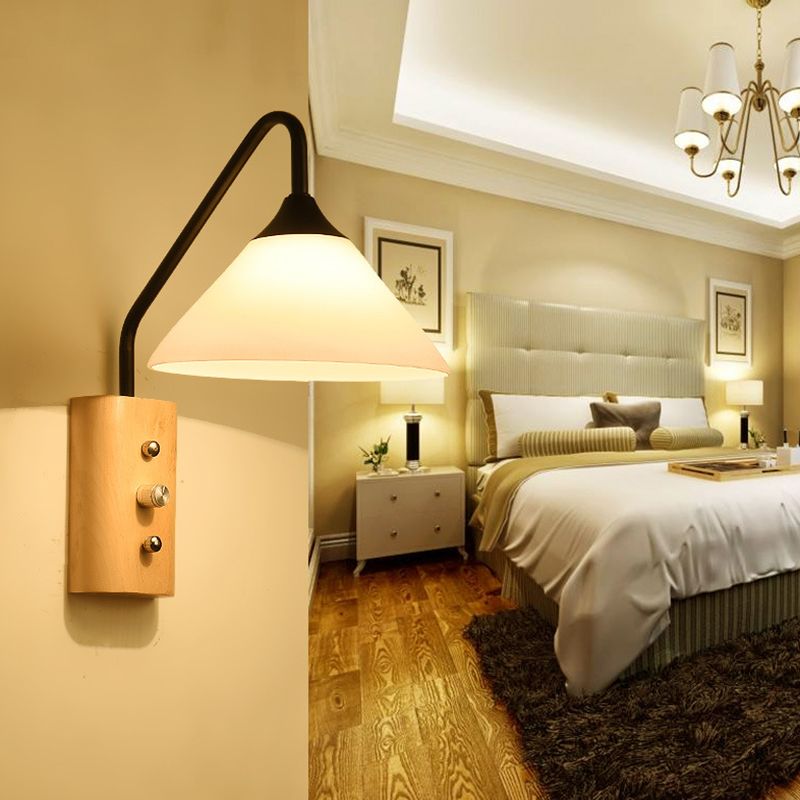 Single Contemporary Polished Finish Wall Mounted Sconce Metallic Wall Light