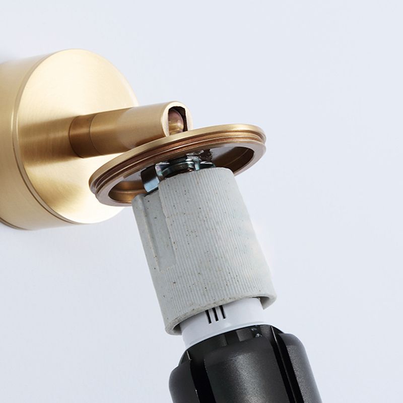 Illuminazione a parete a più luci moderna lampada montata a parete in metallo in ottone