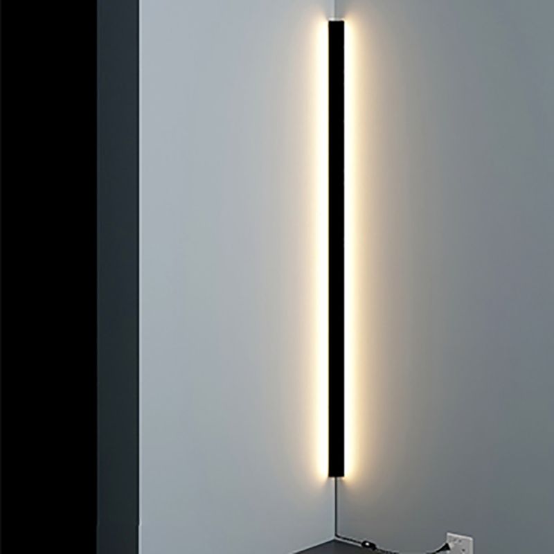 Linear Shape Metal Wall Light Modern Style 1 Light Wall Mount Lamp