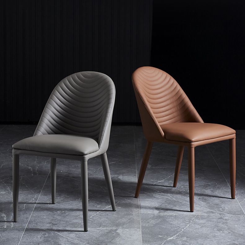 Sillas laterales sólidas sin brazos de diseño contemporáneo, sillas de comedor de cuero para el hogar