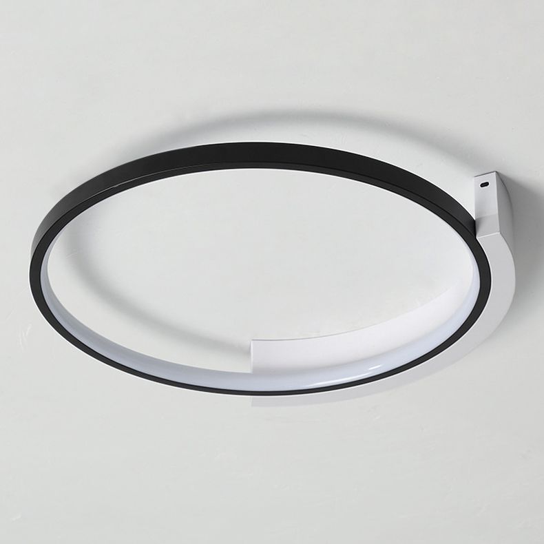 Circle Ceiling Light Fixture Modern Style LED Metal Ceiling Mounted Light