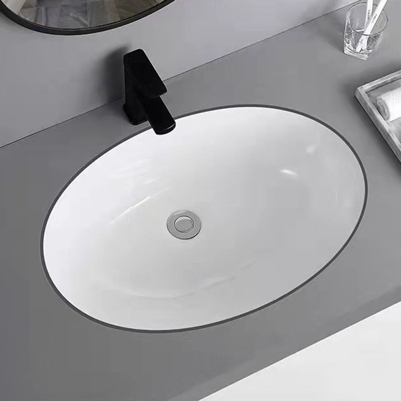 Modern Undermount Bathroom Sink Oval Shape Porcelain with Pop-Up Drain Basin Sink