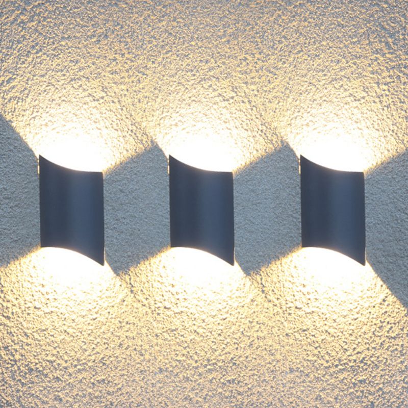 Black 2-Light LED Wall Lamp in Modern Simplicity Aluminium Waterproof Wall Light with Glass Shade