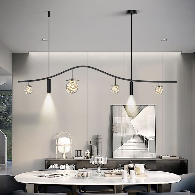 Moderne hangluchting voor Kijkeiland Globe Chandelier Island Lighting Ideas
