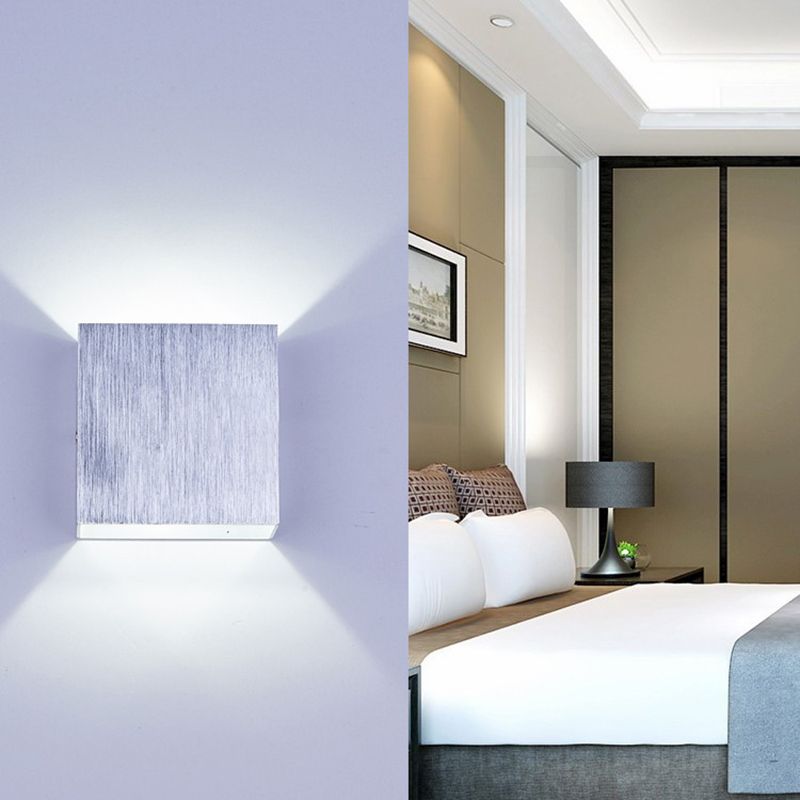 Square Shape Wall Lighting Modern Style Metal 2 Lights Sconce in Black/White