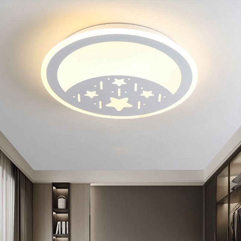 Kids Moon/Star/Loving Heart Flushmount Lighting Metallic LED Bedroom Flush Mount Lamp in White