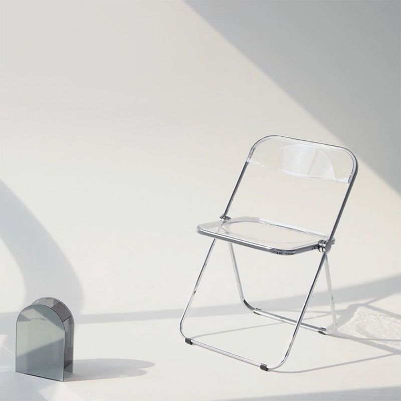 Chaise latérale pliante ouverte en plastique de style industriel