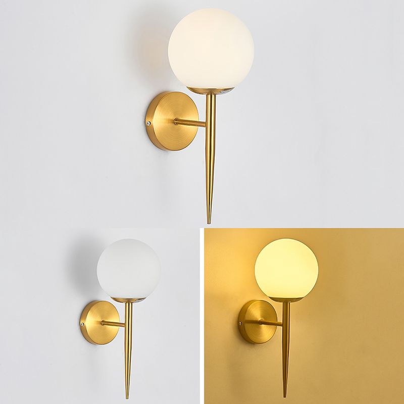 Modernism Wall Sconce Spherical Glass Wall Light Fixture in Gold for Bedroom