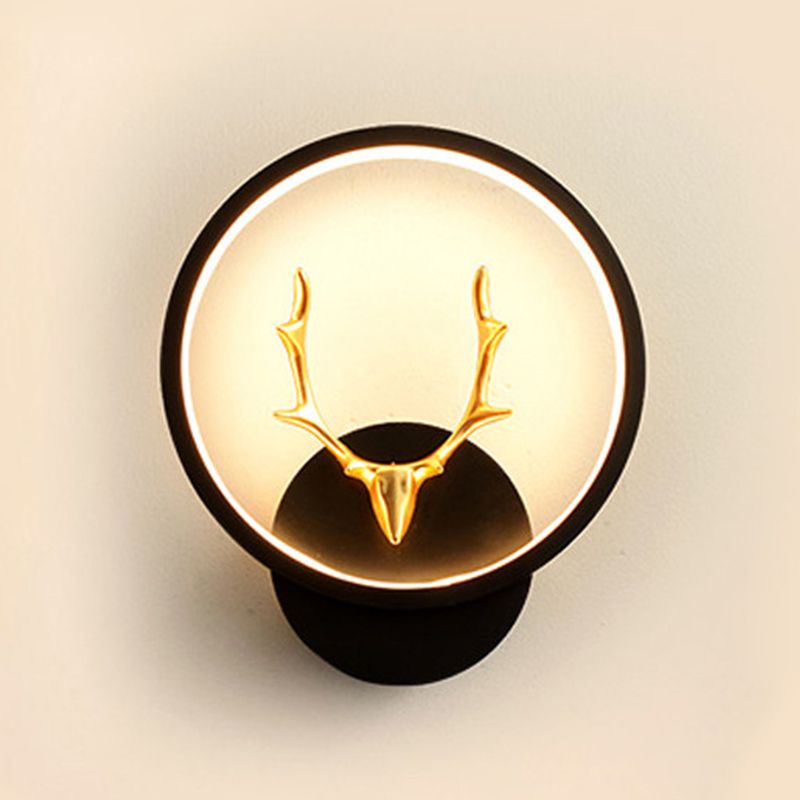 Modern Metal Wall Sconce Minimalist Linear LED Wall Light Fixture