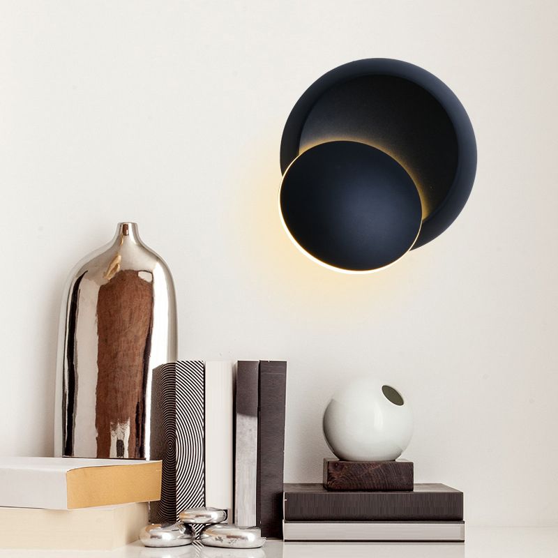Single Modernism White/Black Wall Mounted Sconce Round LED Wall Light