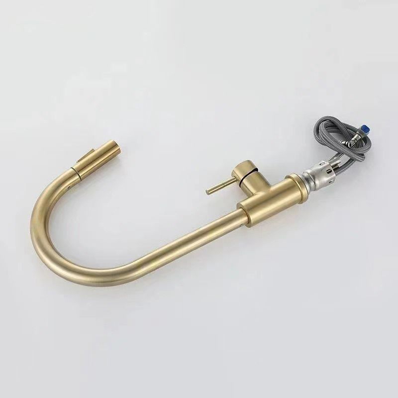 Traditional Pull down Kitchen Faucet Single Handle Faucet with Pull out Sprayer