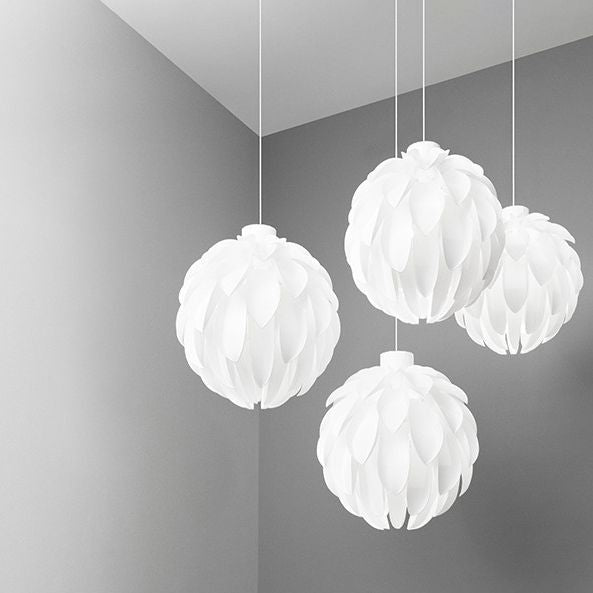 Acrylic Petal Pendant Ceiling Light Minimalist Style Hanging Pendant Light in White