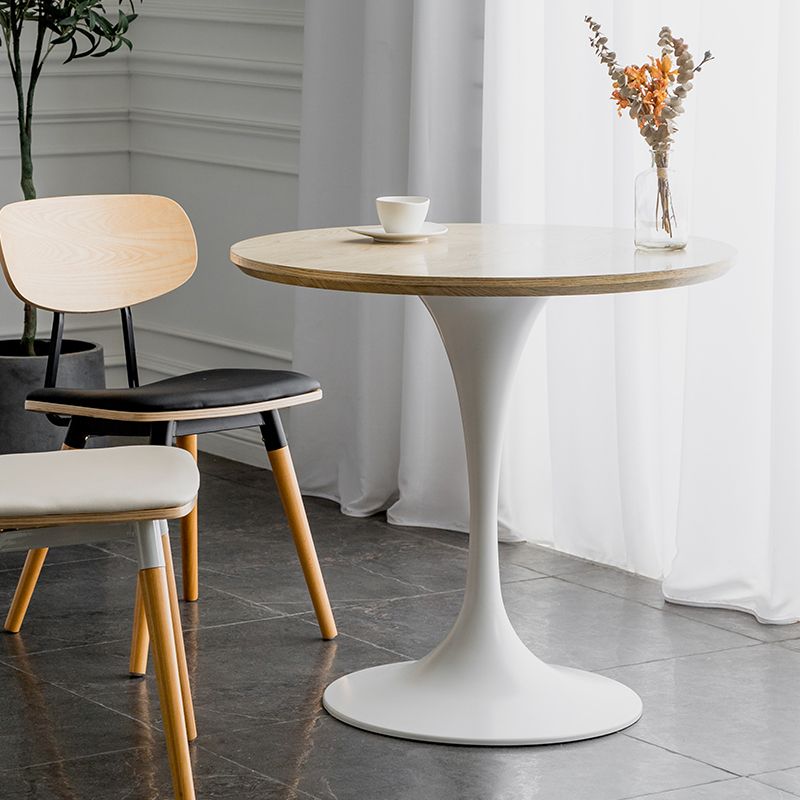 Mesa de comedor de estilo moderno Mesa de comedor de madera redonda con base de tulipán para uso en el hogar