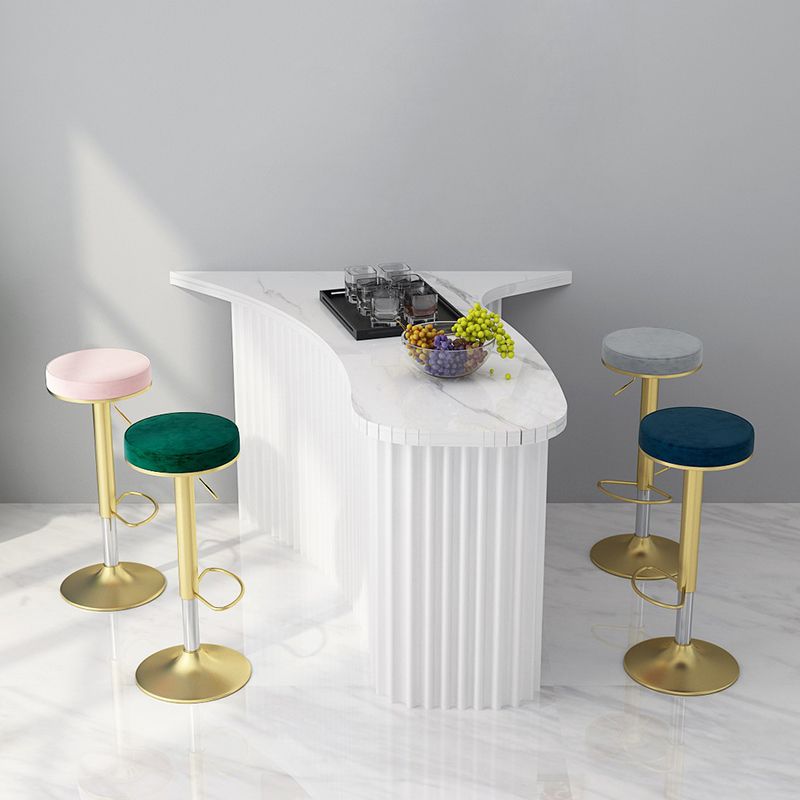 Glam Liftable Rotatable Counter Stool Steel Cafe Bar Stool with Velvet Cushion and Pedal