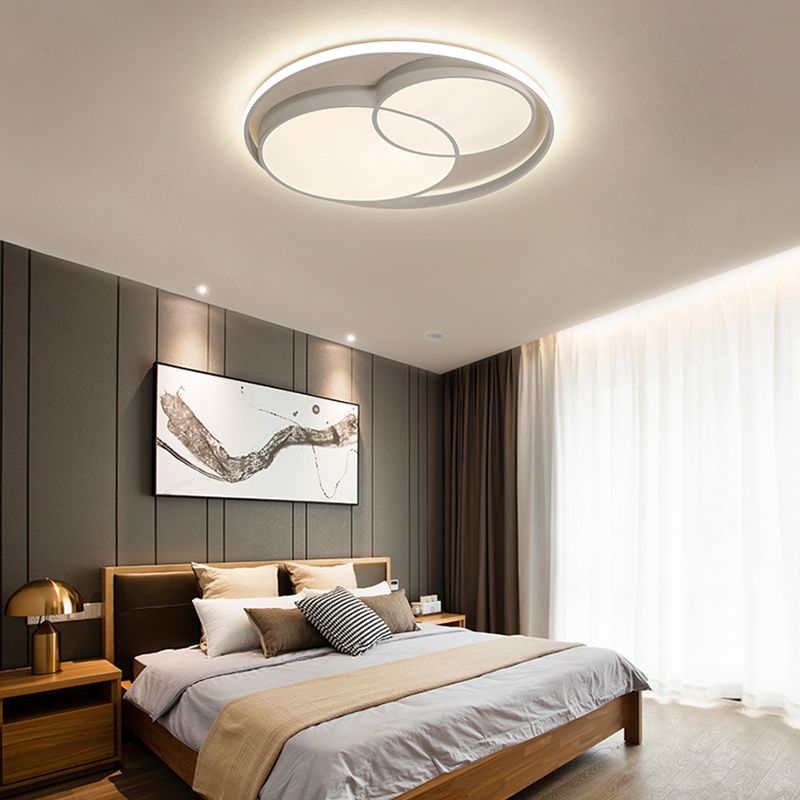 2 Crossed Circle Ceiling Flush Mount Modern Metal Black/White Integrated LED Bedroom Flush Mount Lighting in Warm/White