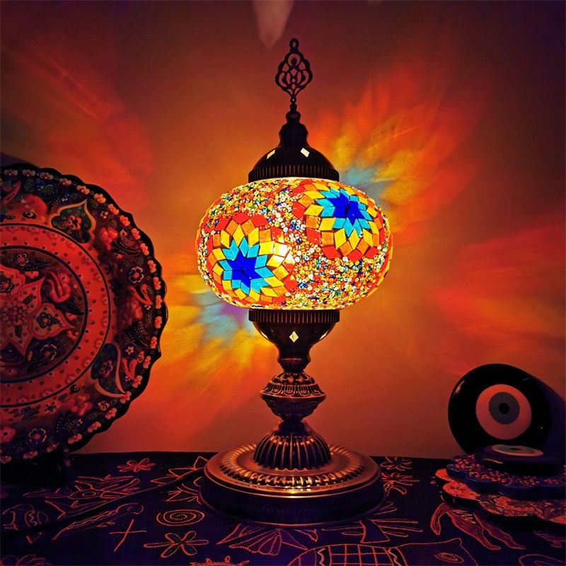 Art Deco Incense Burner Desk Light 1-Bulb Handcrafted Stained Glass Table Lamp in White/Beige/Yellow