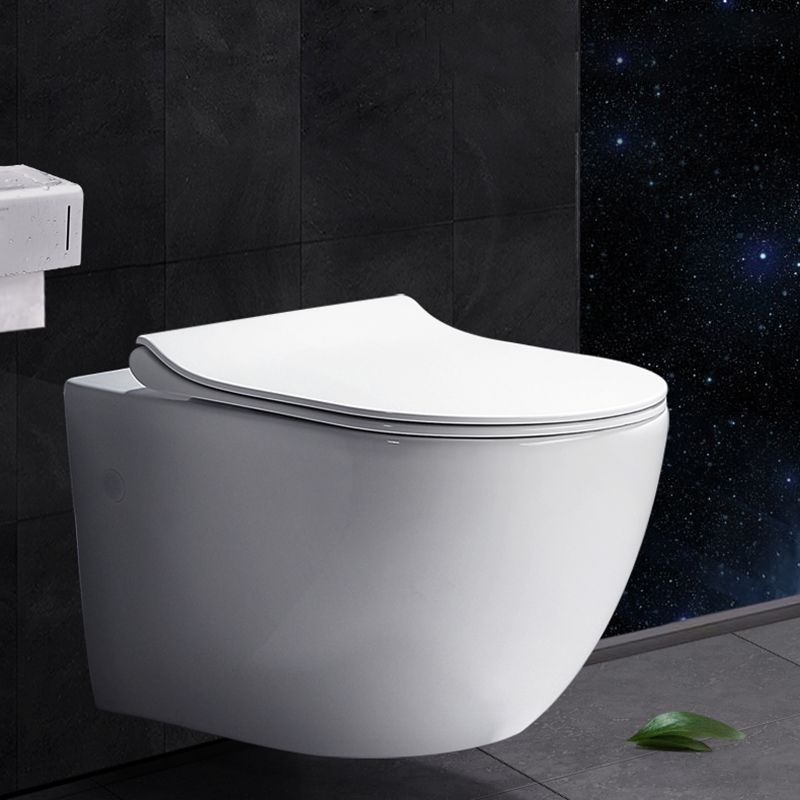 Modern White Siphon Jet Flush Toilet One-Piece Wall-mount Toilet for Bathroom