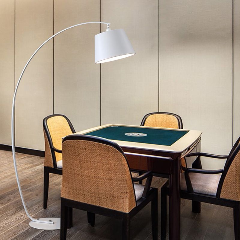 1 Head Floor Lamp Traditional Empire Shade Fabric Standing Light with Arc Arm for Living Room