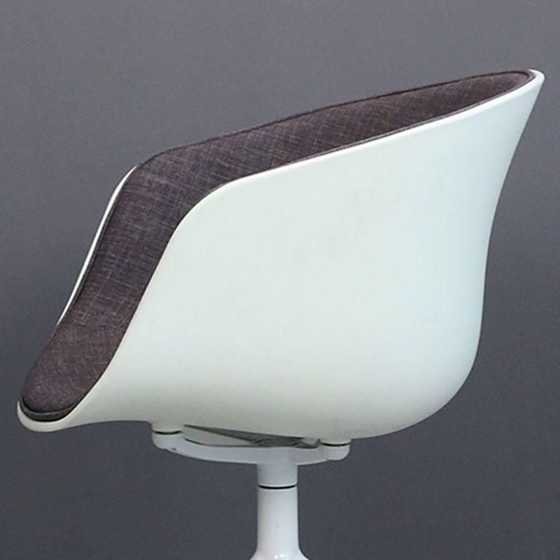 Silla de comedor de plástico giratoria con respaldo sólido moderno
