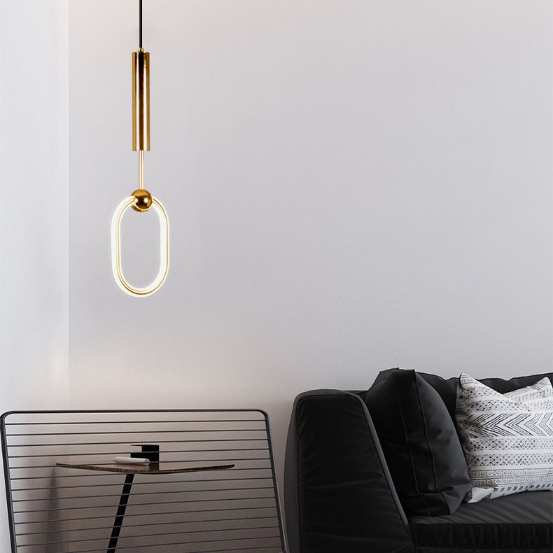 Luminaires suspendus linéaires en métal