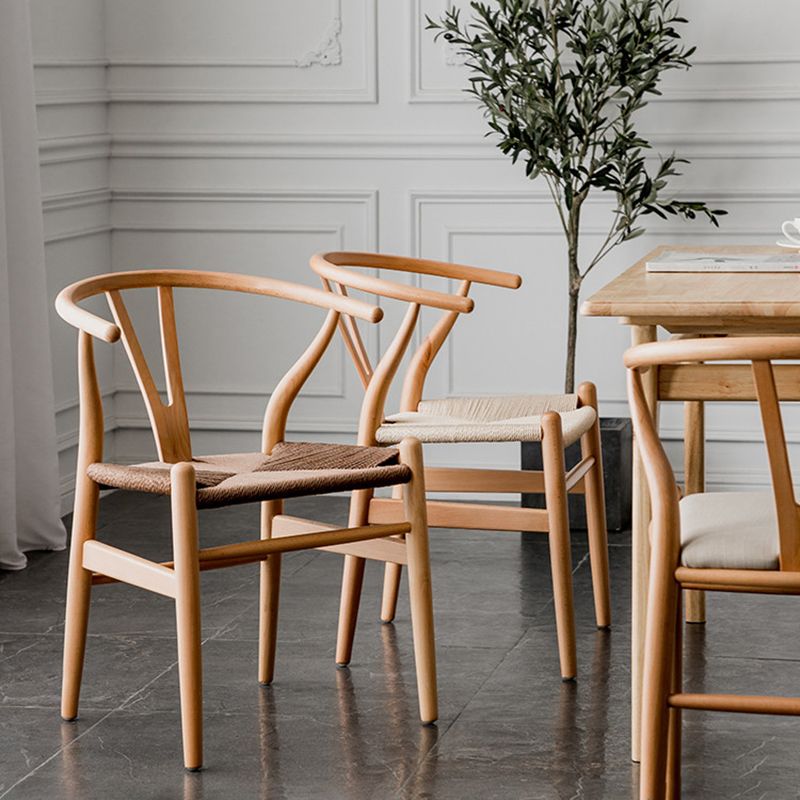 Silla de comedor de madera de estilo escandinavo Silla Wishbone con brazo
