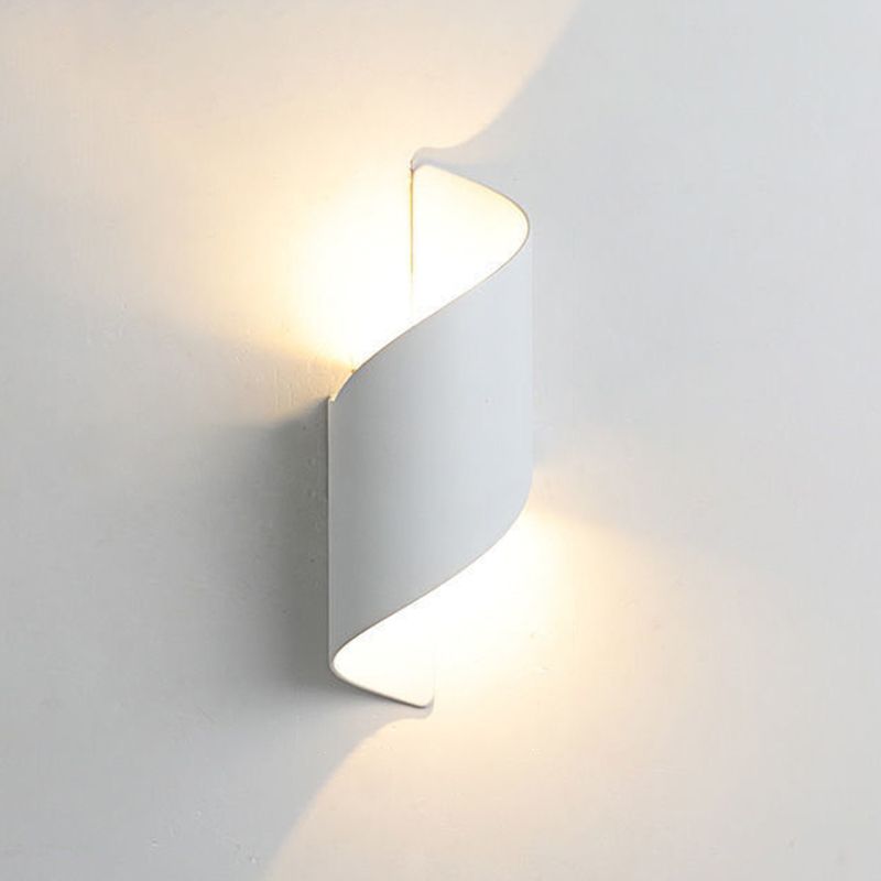 Modern Style Wrapped Shape Wall Sconce Metal 2 Light Sconces for Outdoor