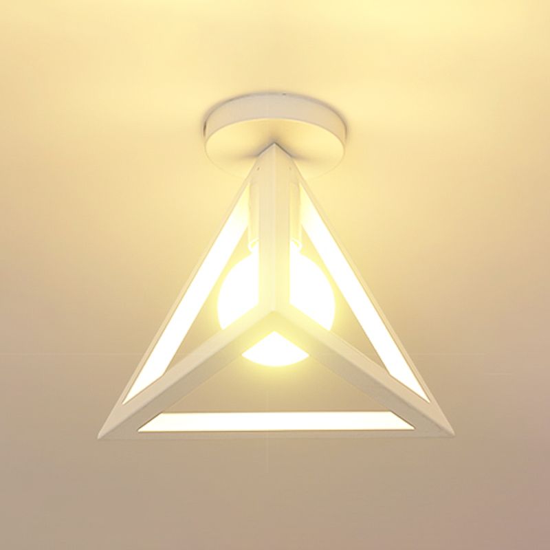 Metalen geometrische schaduw spoel plafondlicht industrieel 1 licht spoelbevestiging in het wit