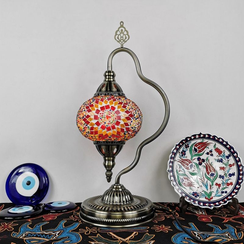 Stained Art Glass Globe Table Lamp Art Deco 1 Head Restaurant Night Light with Curvy Arm in White/Red/Yellow